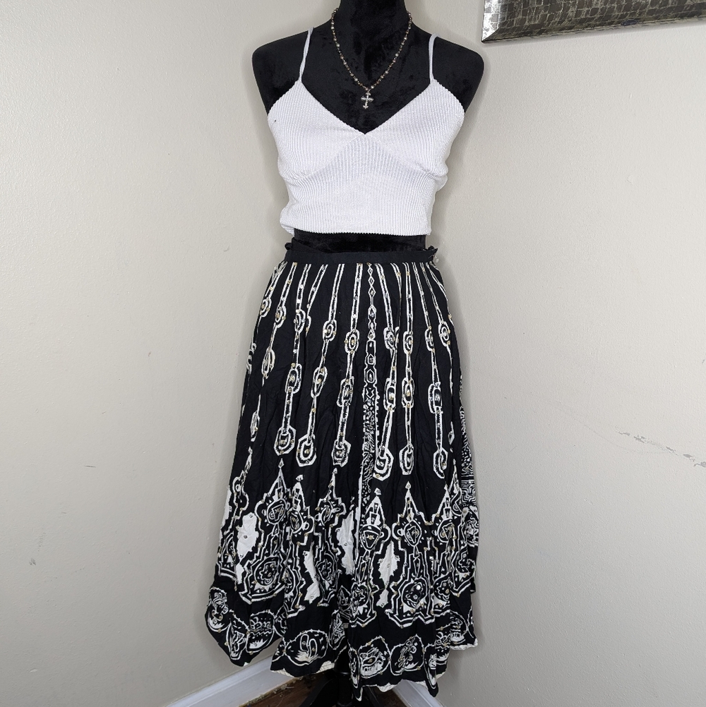 Black And White Skirt Size MED/LARGE